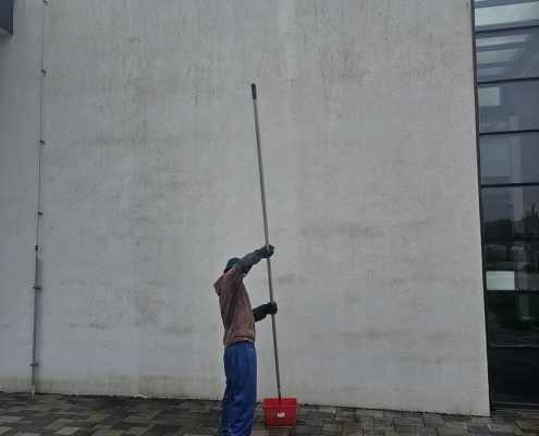 A megfelelő kémia a homlokzat tisztításához - Isokor és MM Aréna